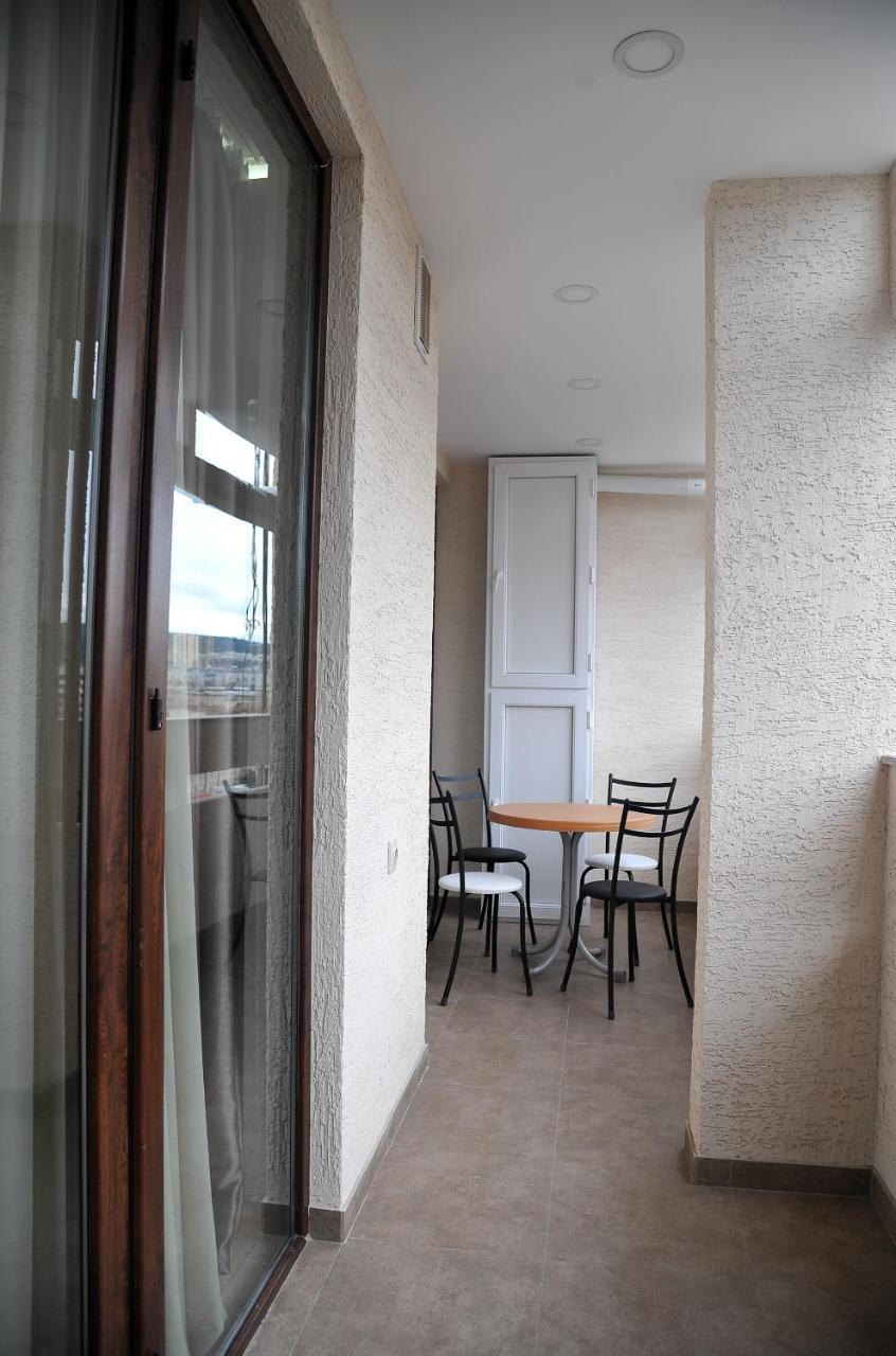 River Side Apartment Tbilisi Exterior photo